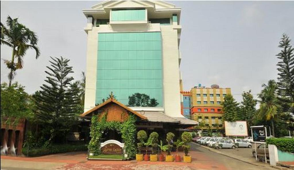 Hotel The Renai Cochin Kochi Exterior foto