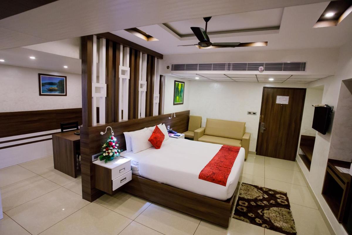 Hotel The Renai Cochin Kochi Exterior foto
