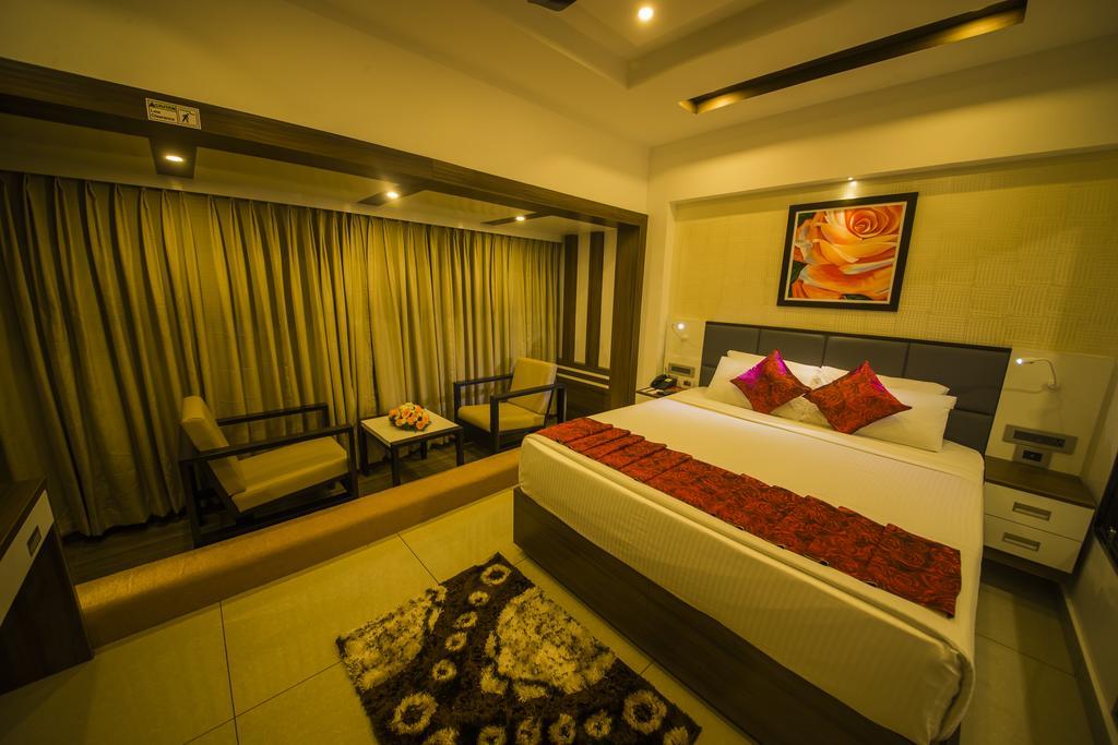 Hotel The Renai Cochin Kochi Exterior foto