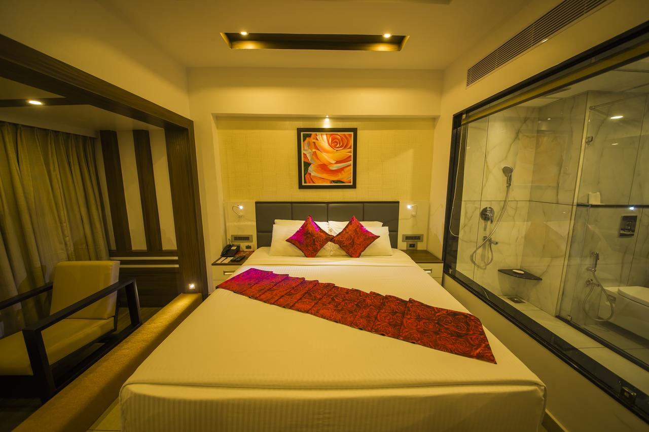 Hotel The Renai Cochin Kochi Exterior foto