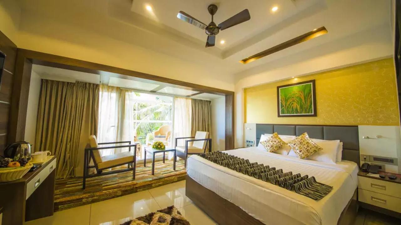 Hotel The Renai Cochin Kochi Exterior foto