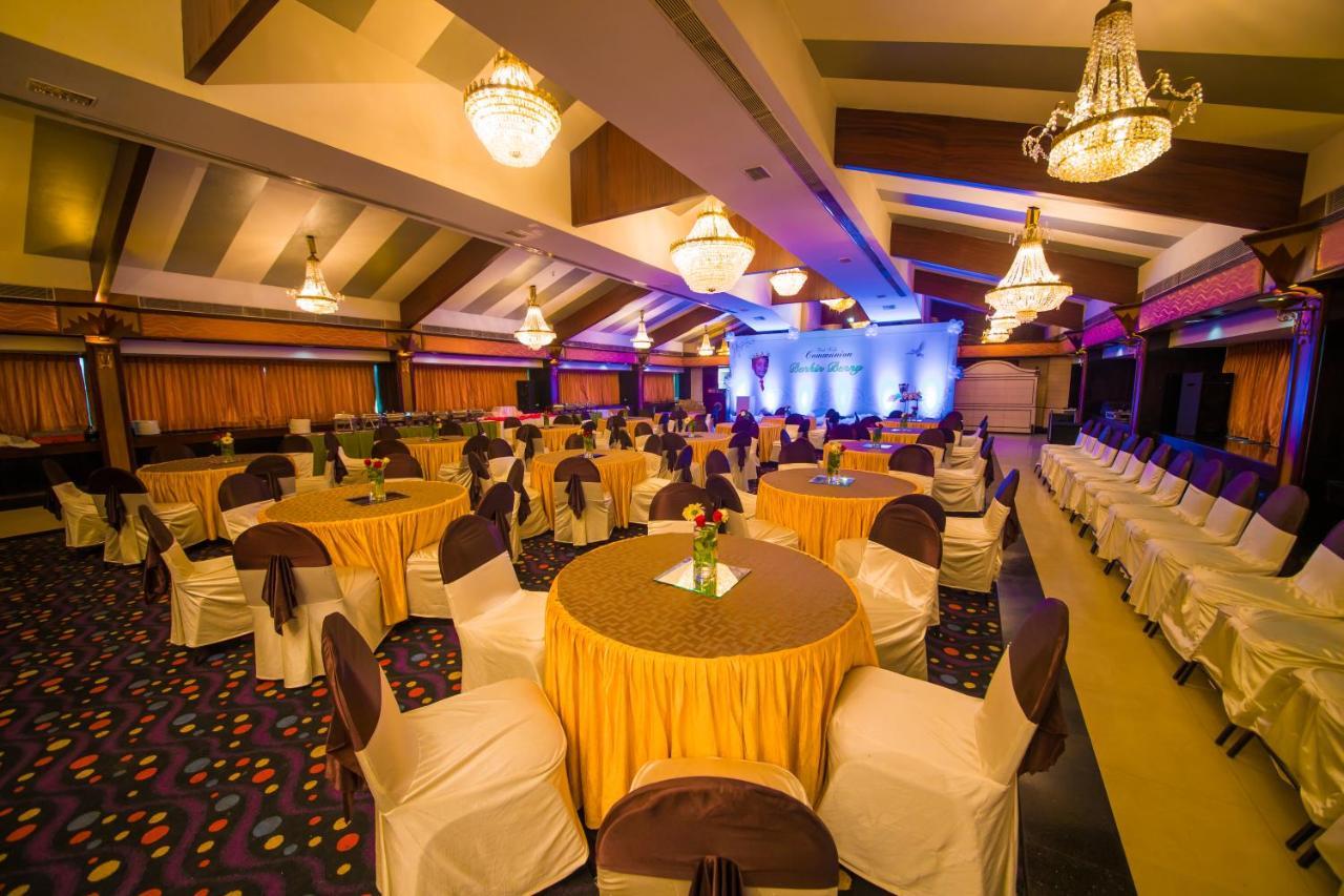 Hotel The Renai Cochin Kochi Exterior foto