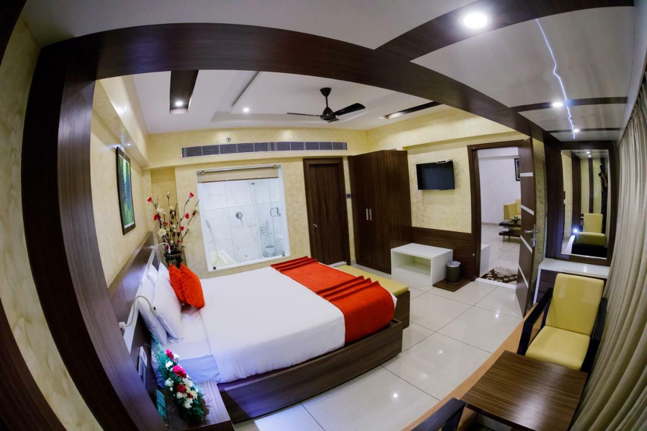 Hotel The Renai Cochin Kochi Exterior foto