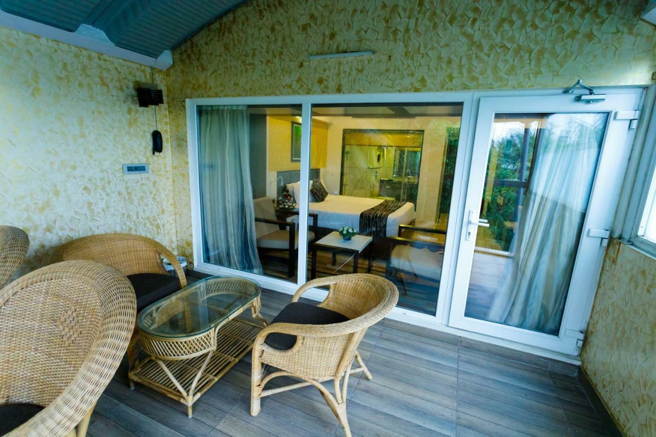 Hotel The Renai Cochin Kochi Exterior foto