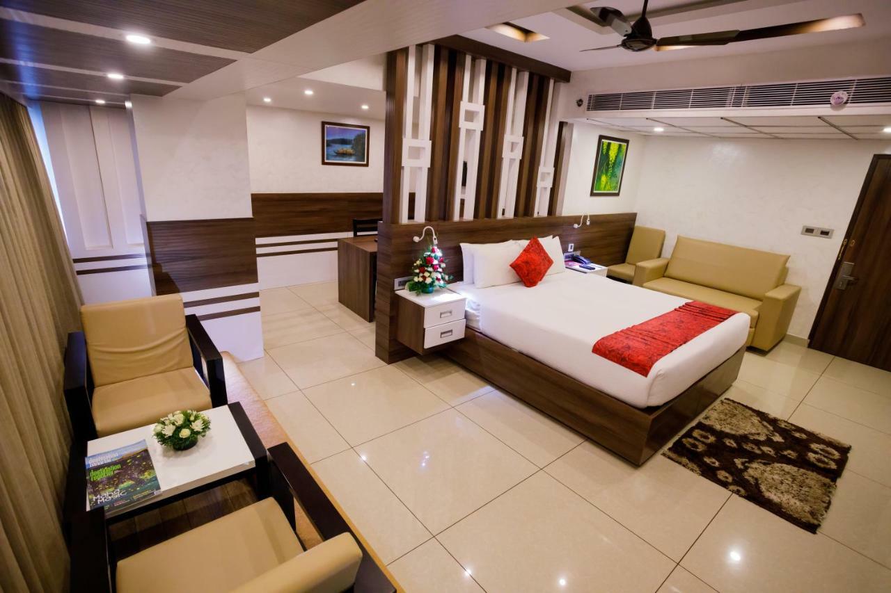 Hotel The Renai Cochin Kochi Exterior foto